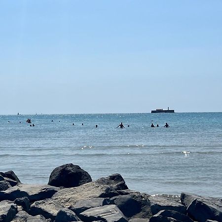 En Front De Mer, Magnifique Appartement 6 Pers. Agde Εξωτερικό φωτογραφία